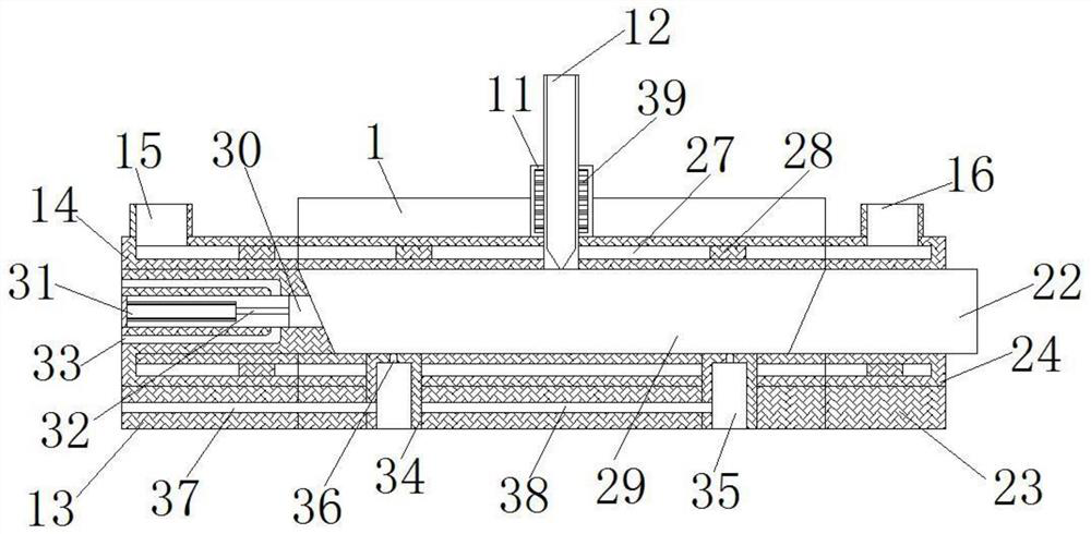 Clean injection mold forming blowing mechanism with high-pressure spraying function