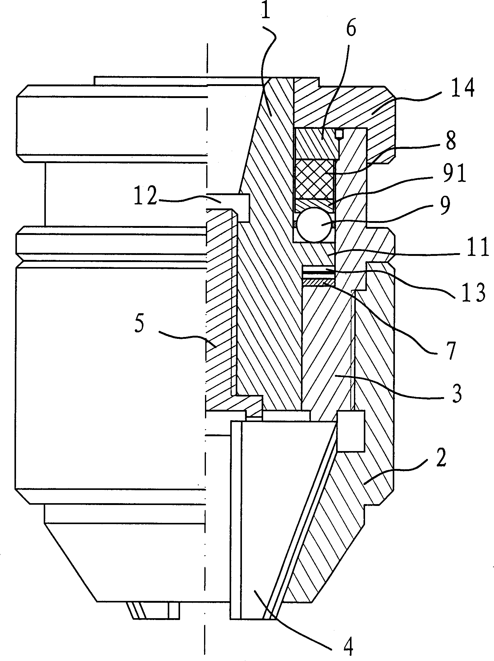 Self-tightening type drill chuck in modified structure