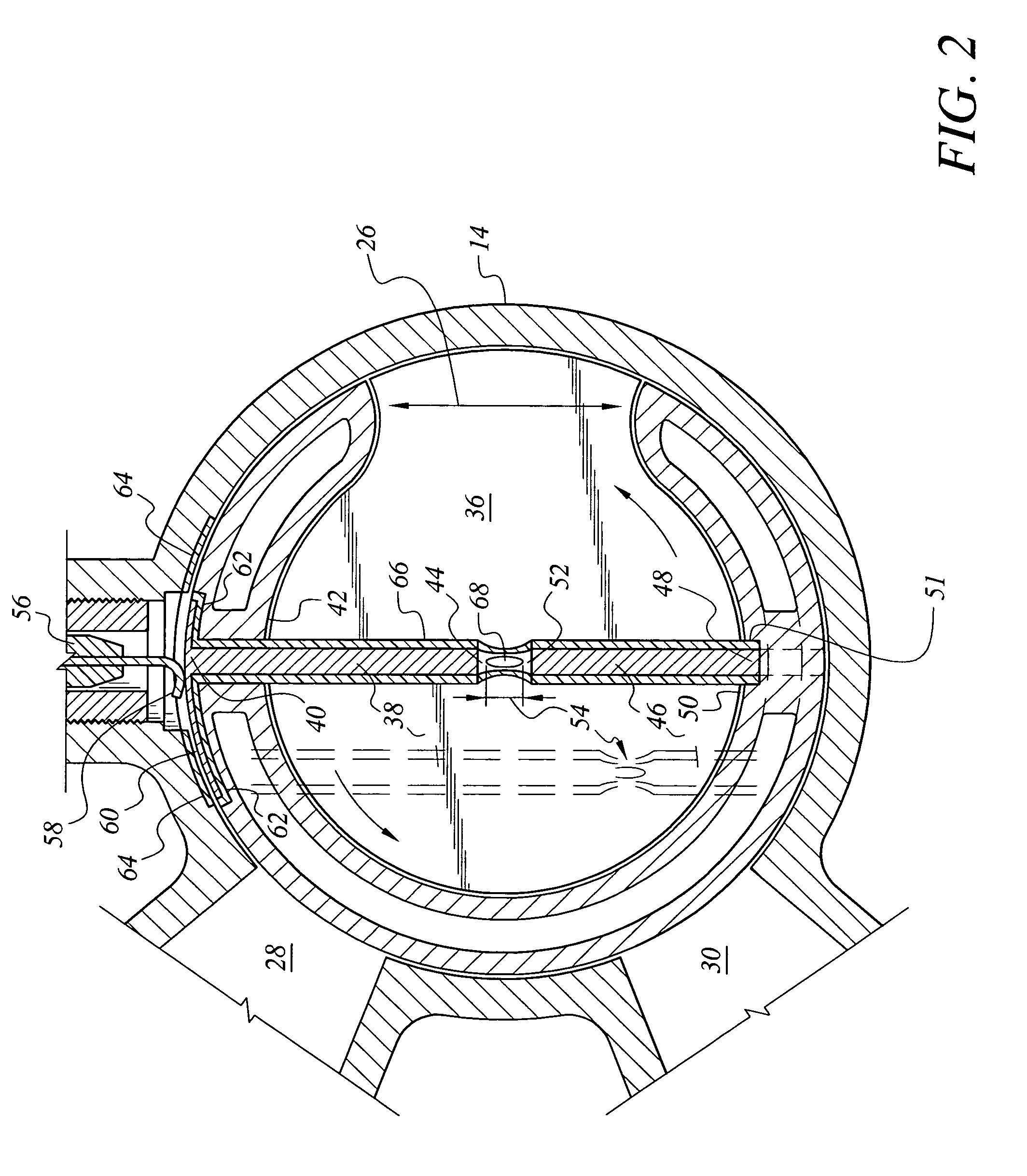 Centrally located ignition source in a combustion chamber