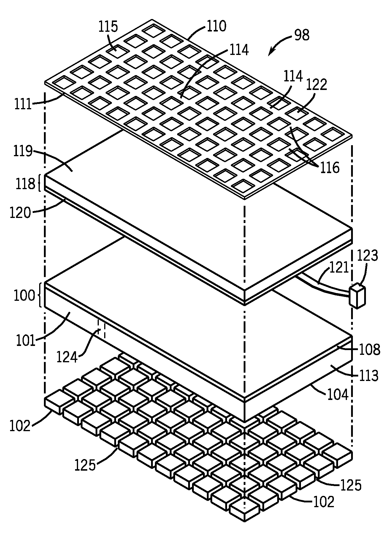Method and apparatus to reduce charge sharing in pixellated energy discriminating detectors