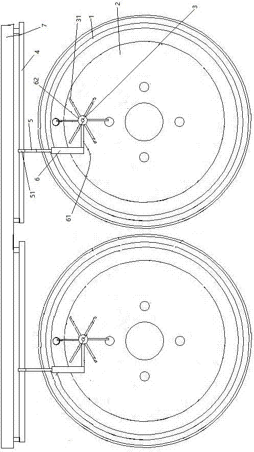 Automobile provided with strengthened heat dissipation wheels