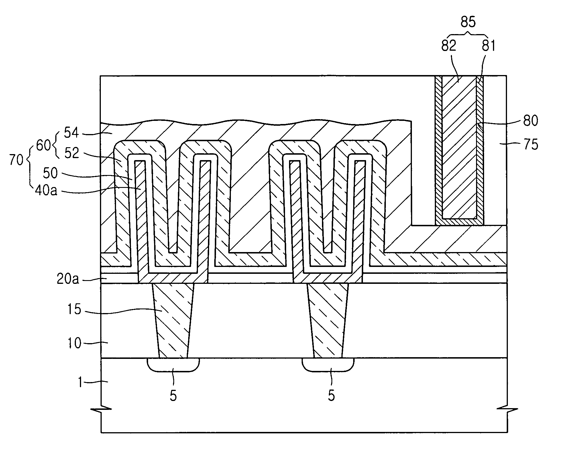 Semiconductor device including capacitor and method of fabricating same