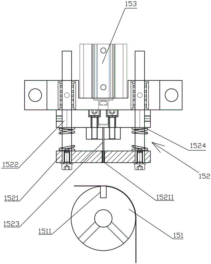 A fully automatic raw material tape splitting machine