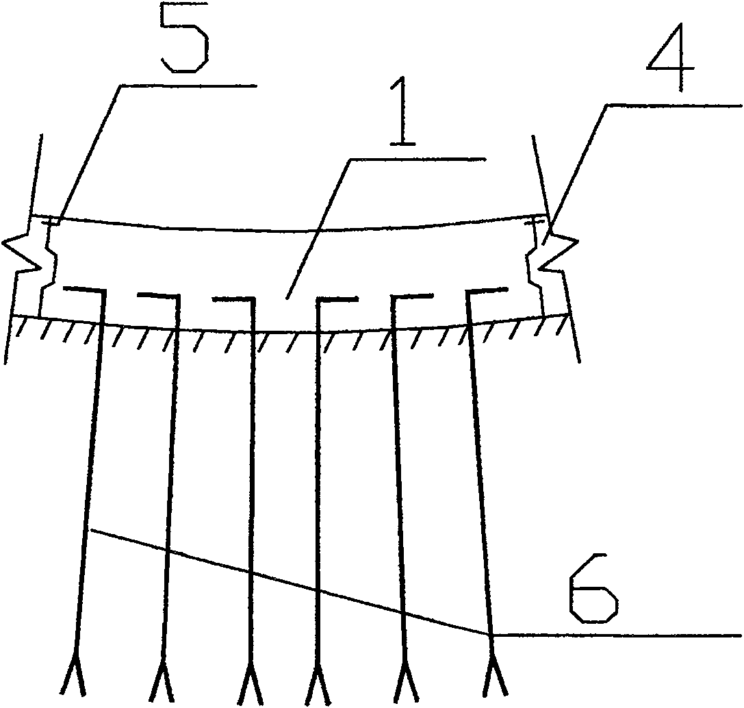 Non-uniform flexible anchoring baffle pond inverted arch bottom plate structure