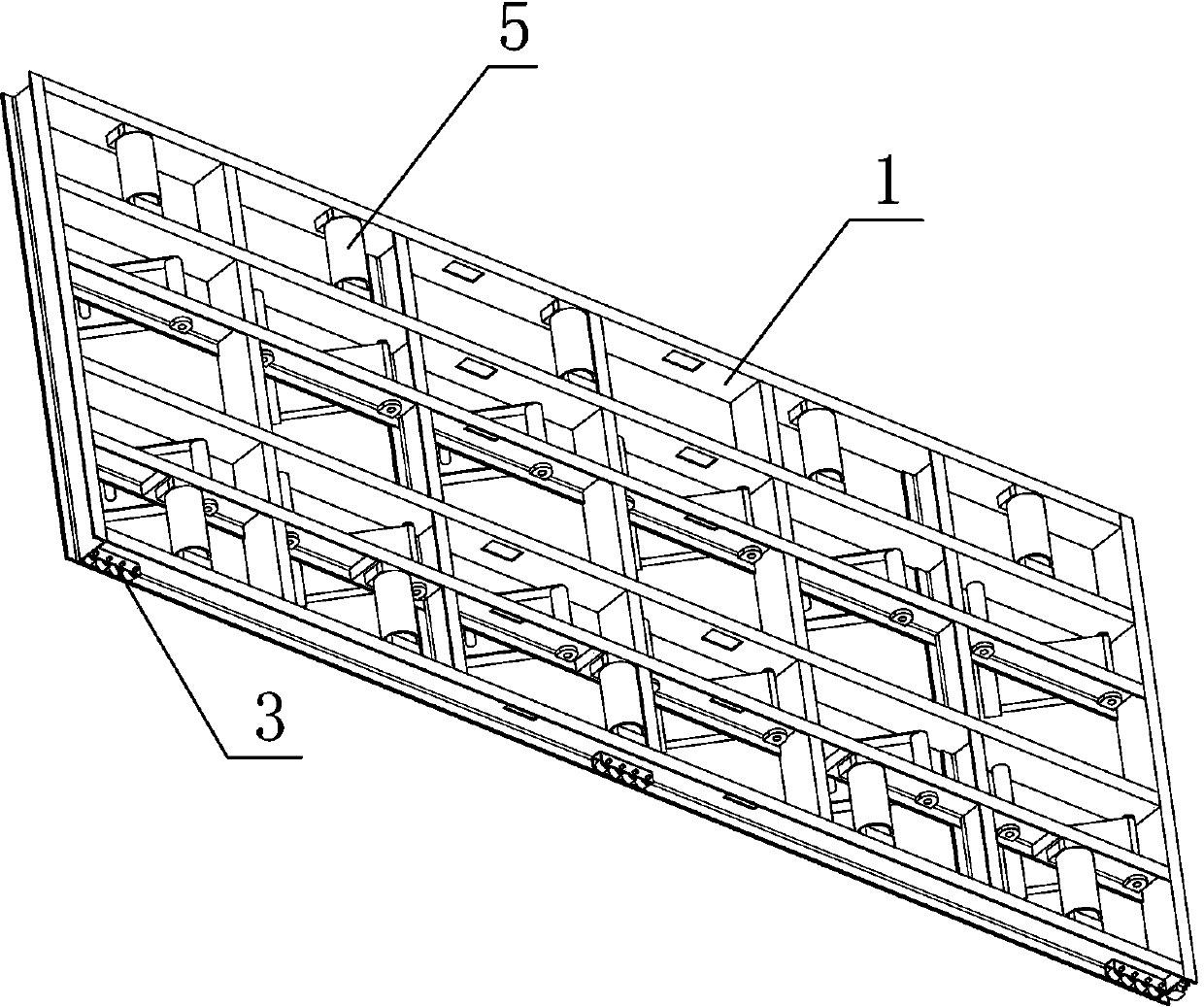 Multifunctional movable pallet with locking devices