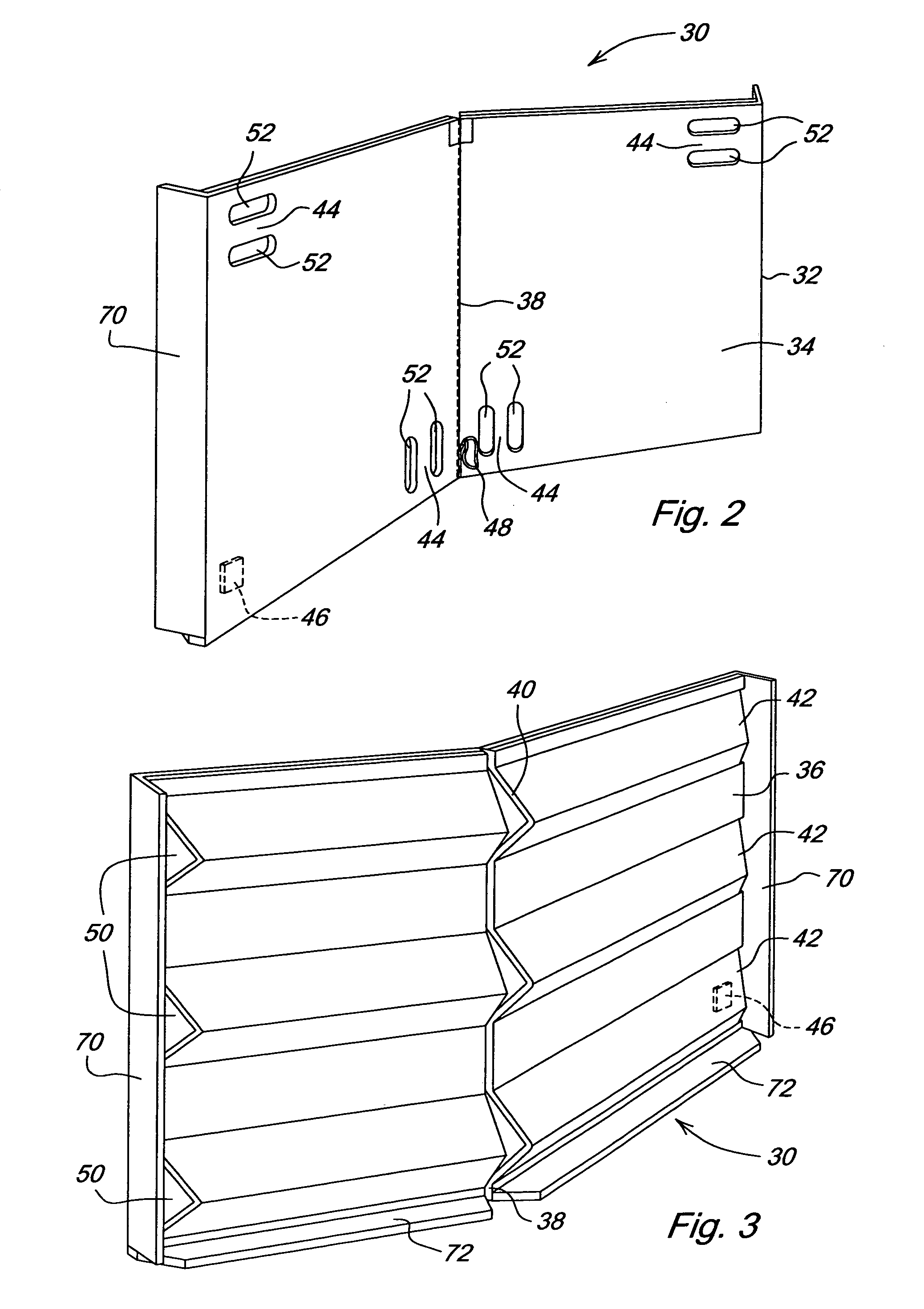 Foldable shipping container bulkhead