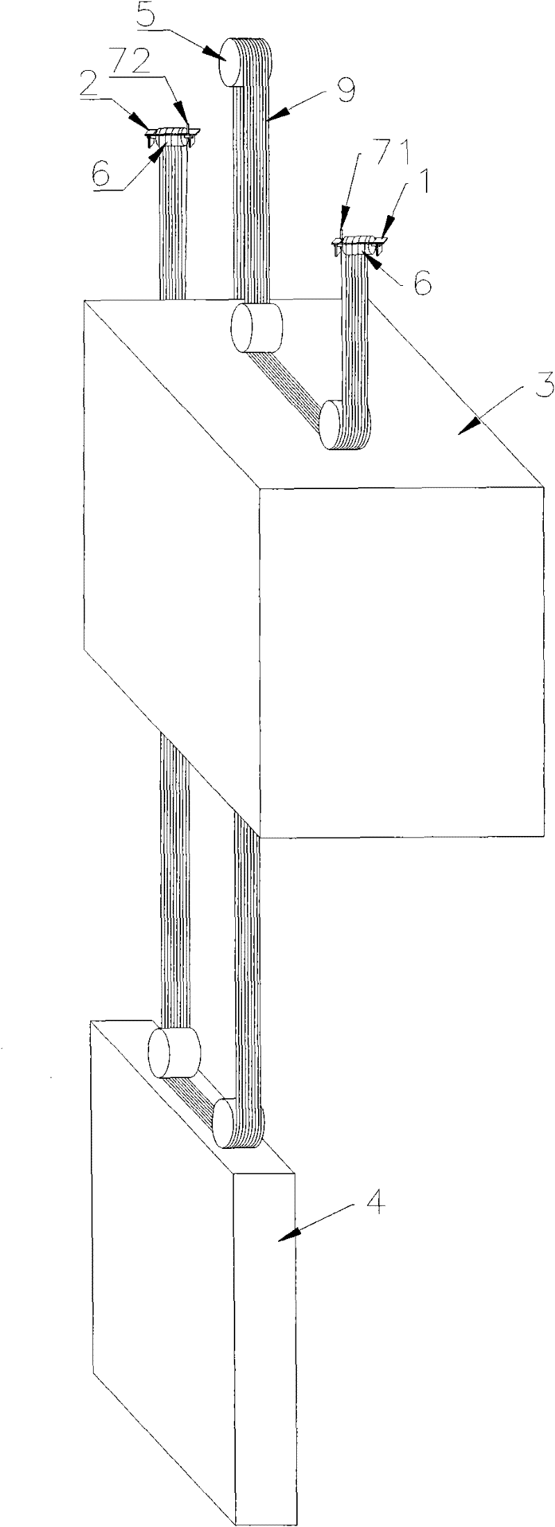 Rope head device for automatically balancing tensile force of wire rope