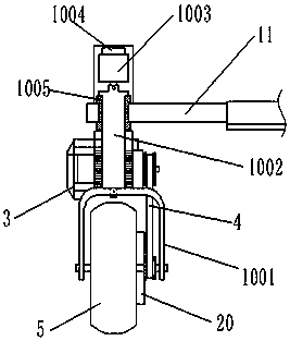 Motor wheel track adjusting mechanism and its control method