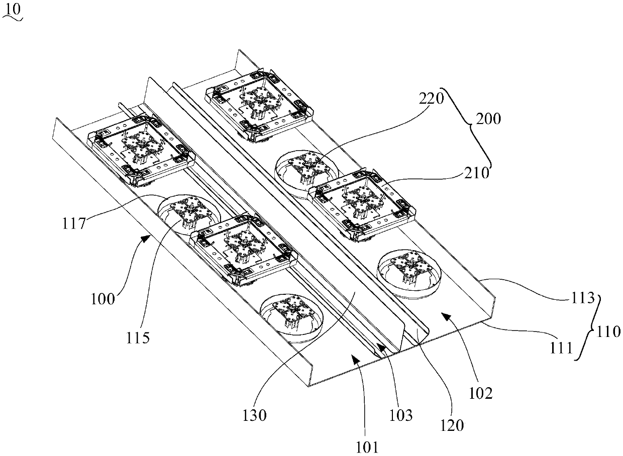 MIMO antenna array and antenna reflective substrate thereof