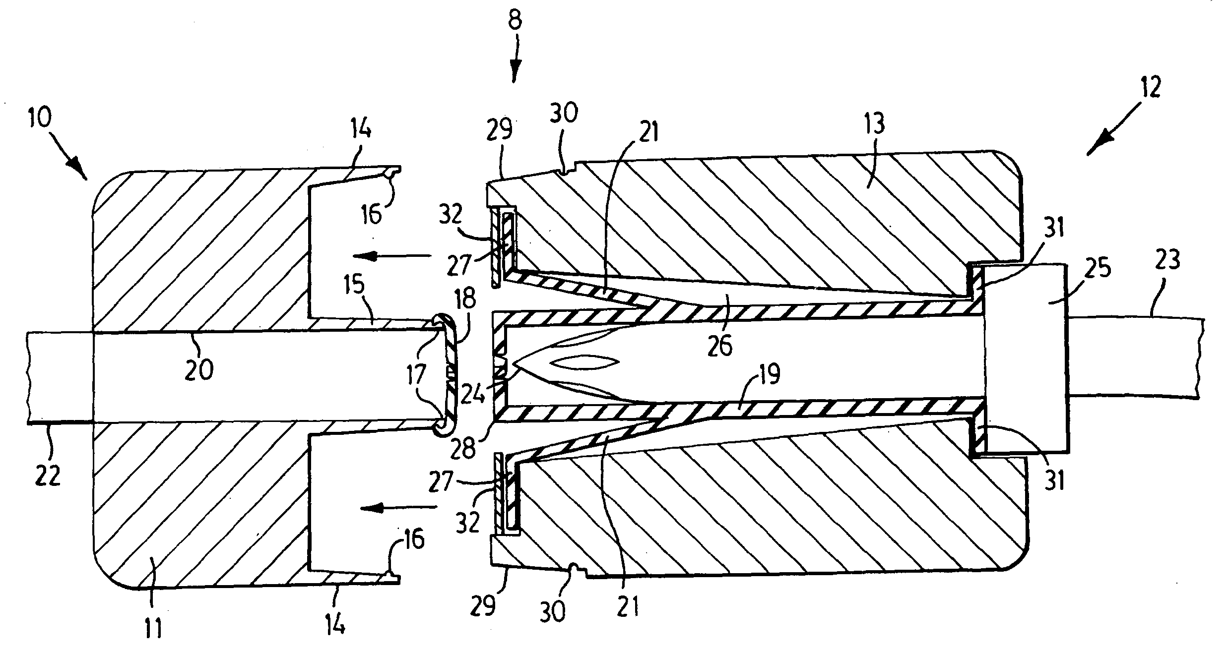 Coupling device for medical lines