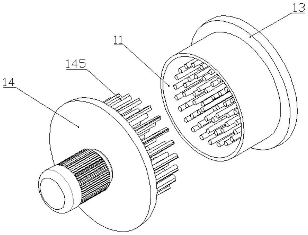 Tenebrio molitor smashing device