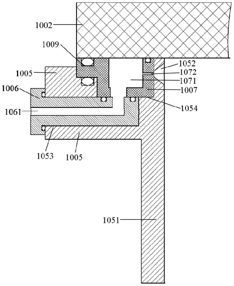 Corrosion-resistant gas conveying component and plasma processing device thereof