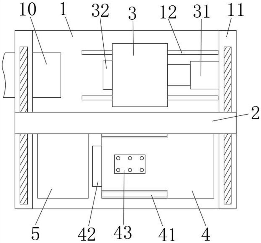 Rapid demolding and separating device for extruded product