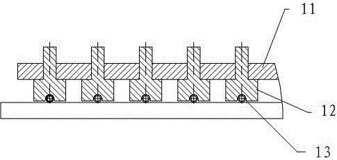 A kind of automatic manufacturing equipment of refrigerator box shell and refrigerator