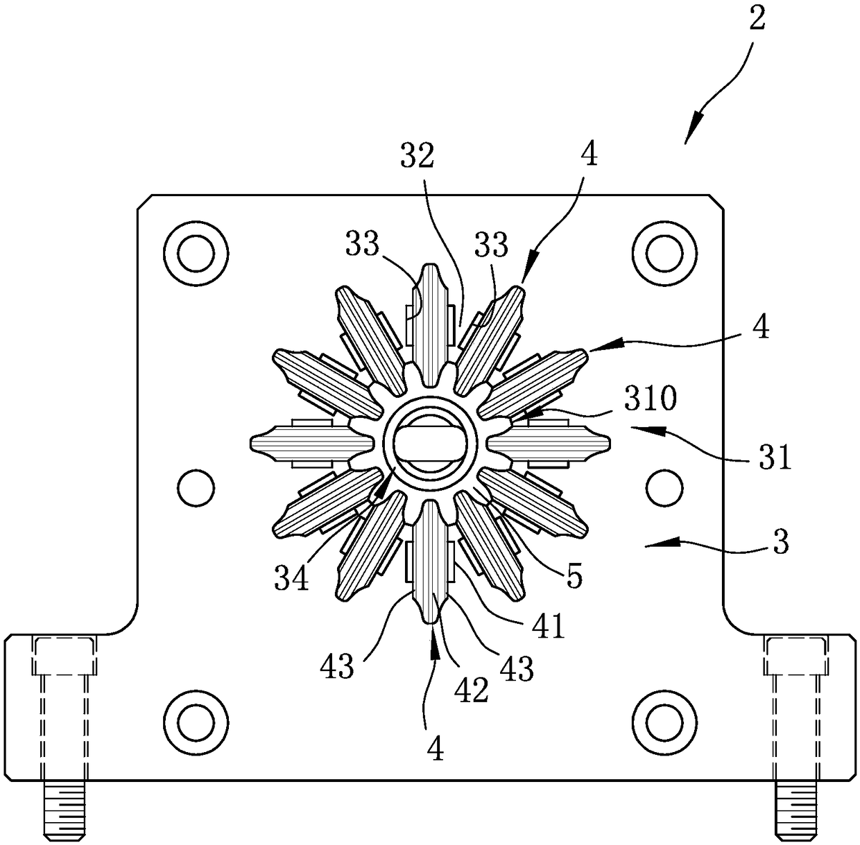 Gear forming device and gear manufacturing method