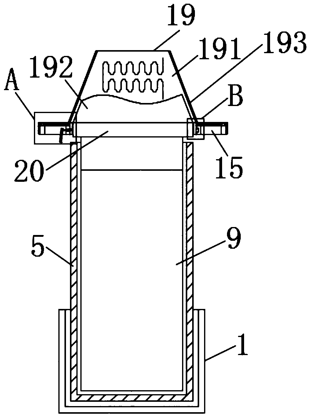 Die head accumulated material automatic-clearing mechanism during movement of plastic injection opening of blow molding machine