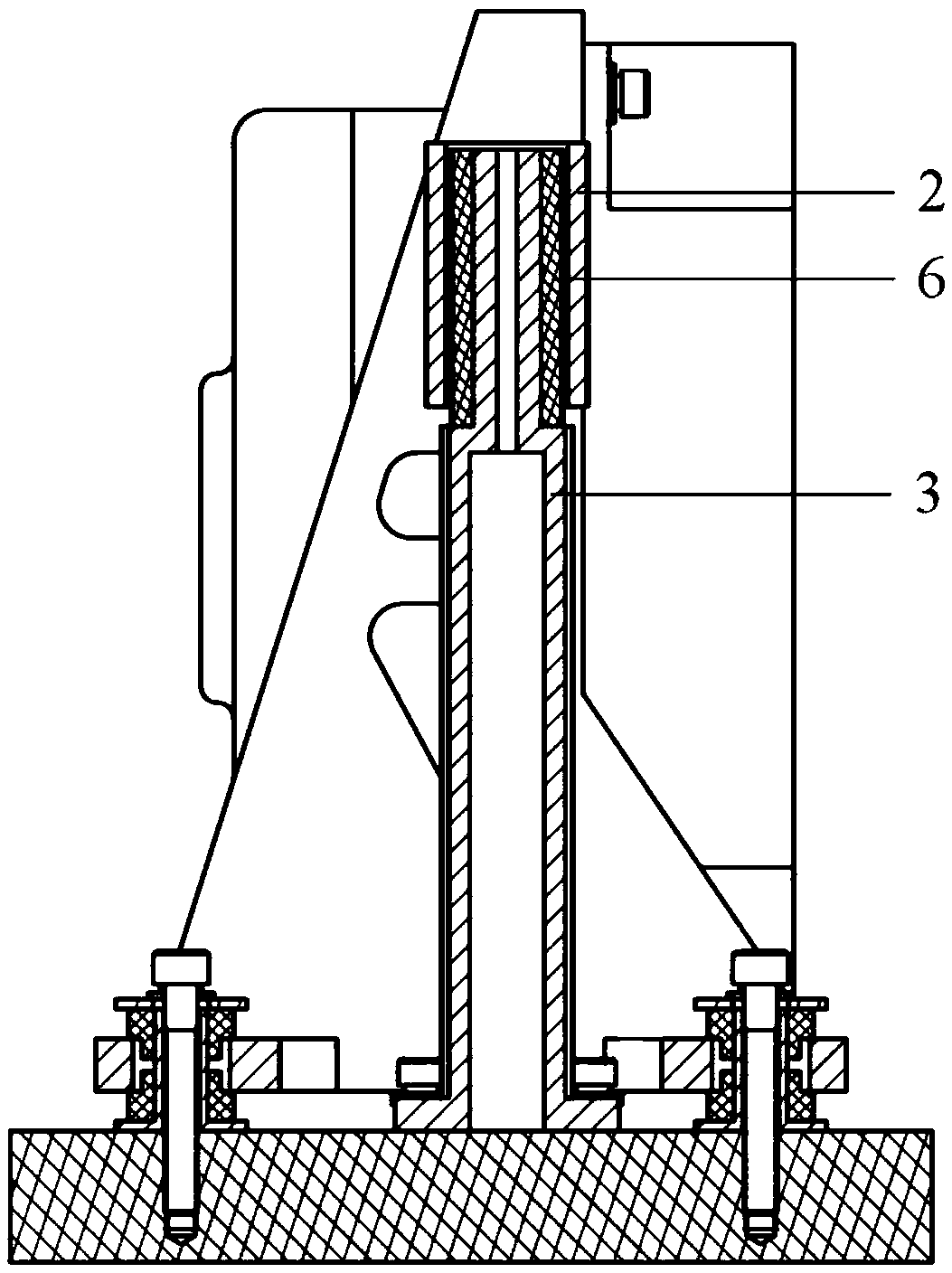 Anti-sway vibration isolating device for reducing micro-vibration of flywheel
