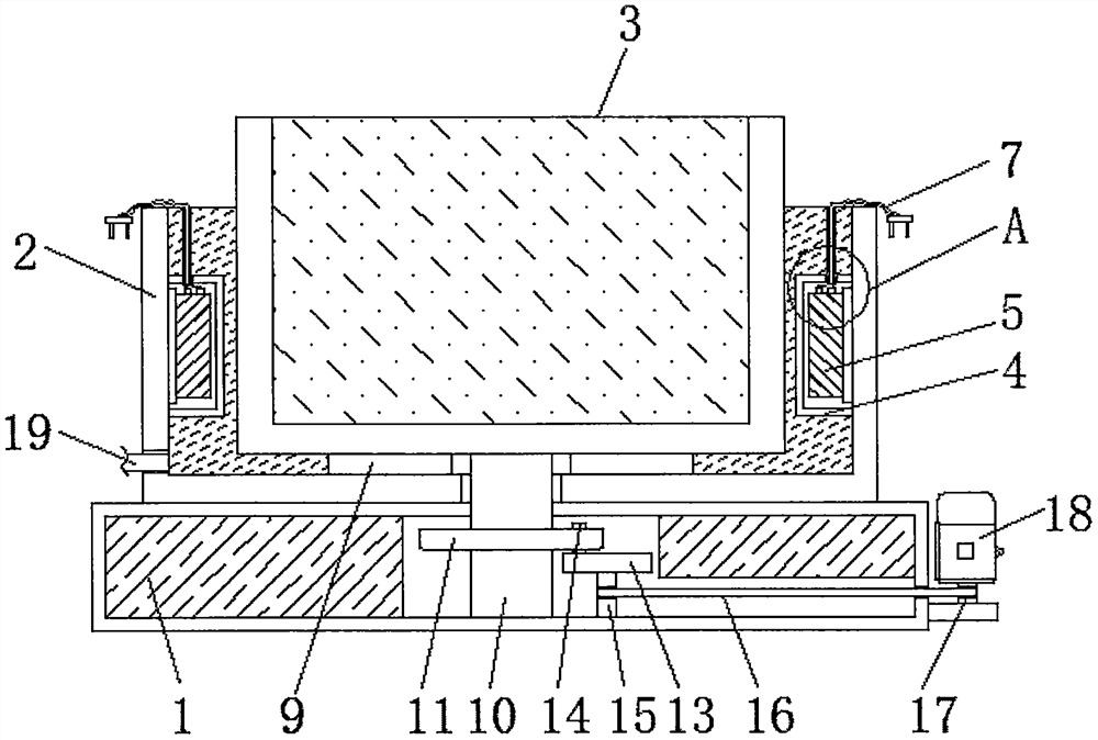 Water temperature heating device used for culture pond and capable of preventing electric leakage due to water entry