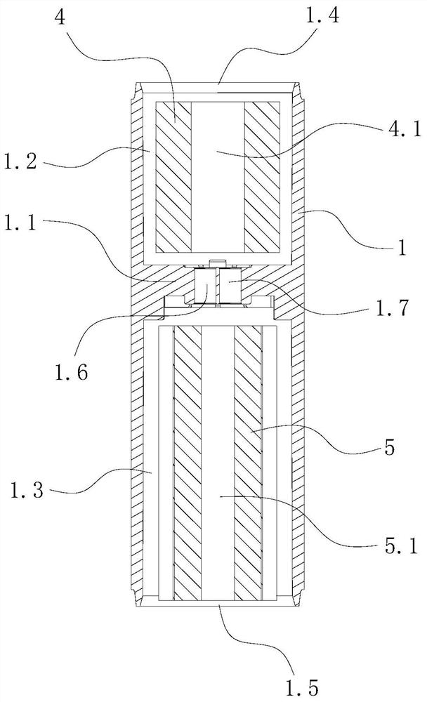Composite filter element and water purifier containing the filter element