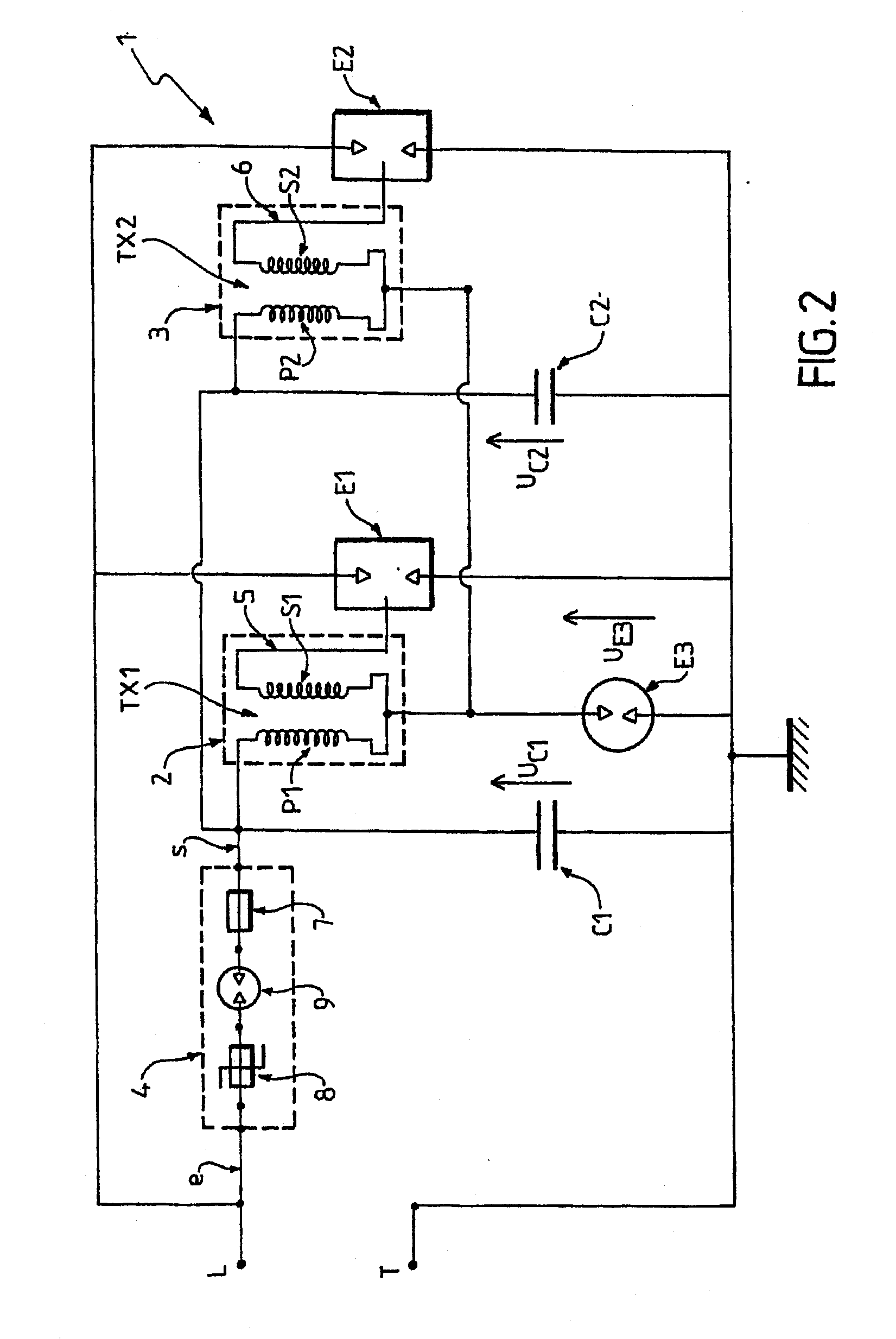 Surge protector device with simultaneously-triggered spark gaps in parallel