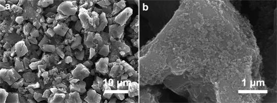 A zinc-polymer aqueous rechargeable battery with a three-chamber structure and its preparation method