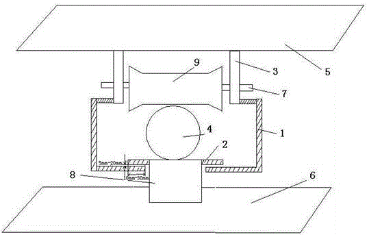 Sliding closure greenhouse and front sliding closure with double-track type anti-wind device