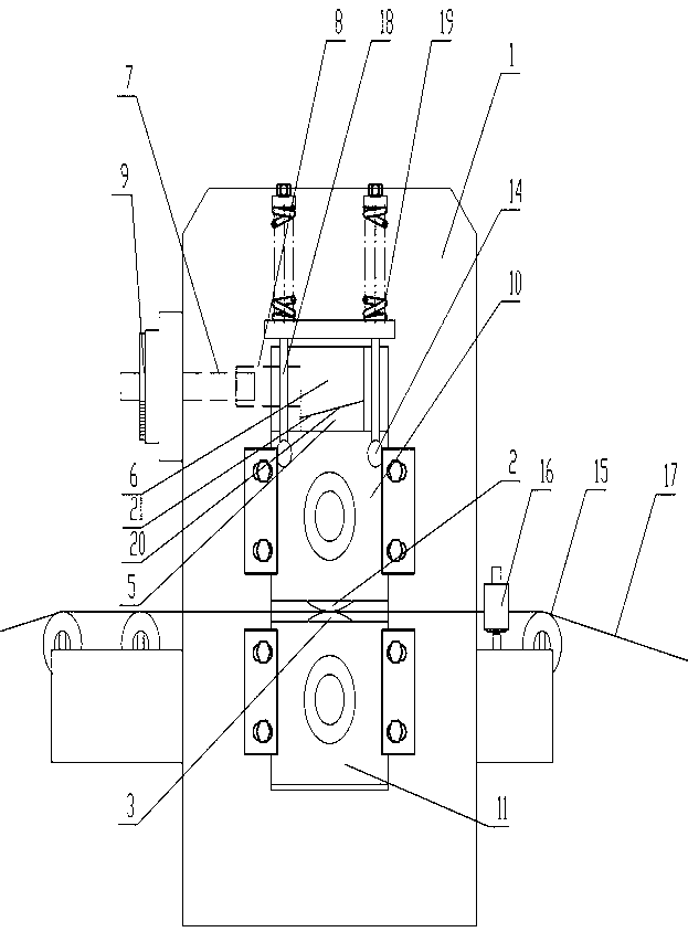 Rolling mill for rolling tooth marks on surface of metal belt