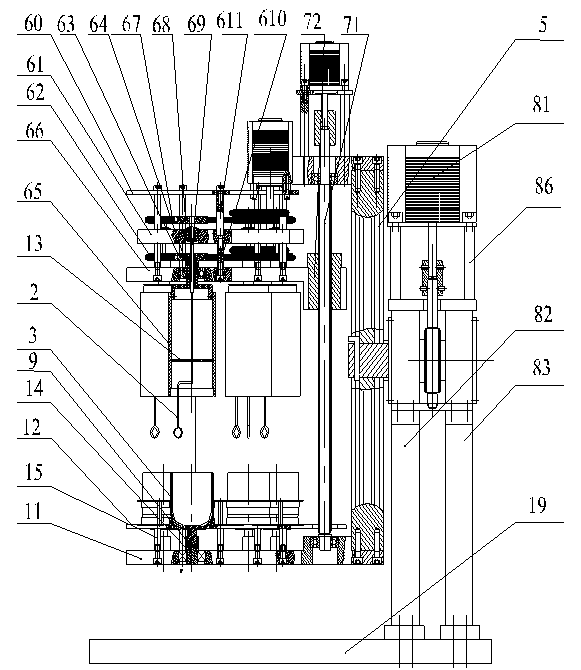 Stirring device with transmission type multi-crucible