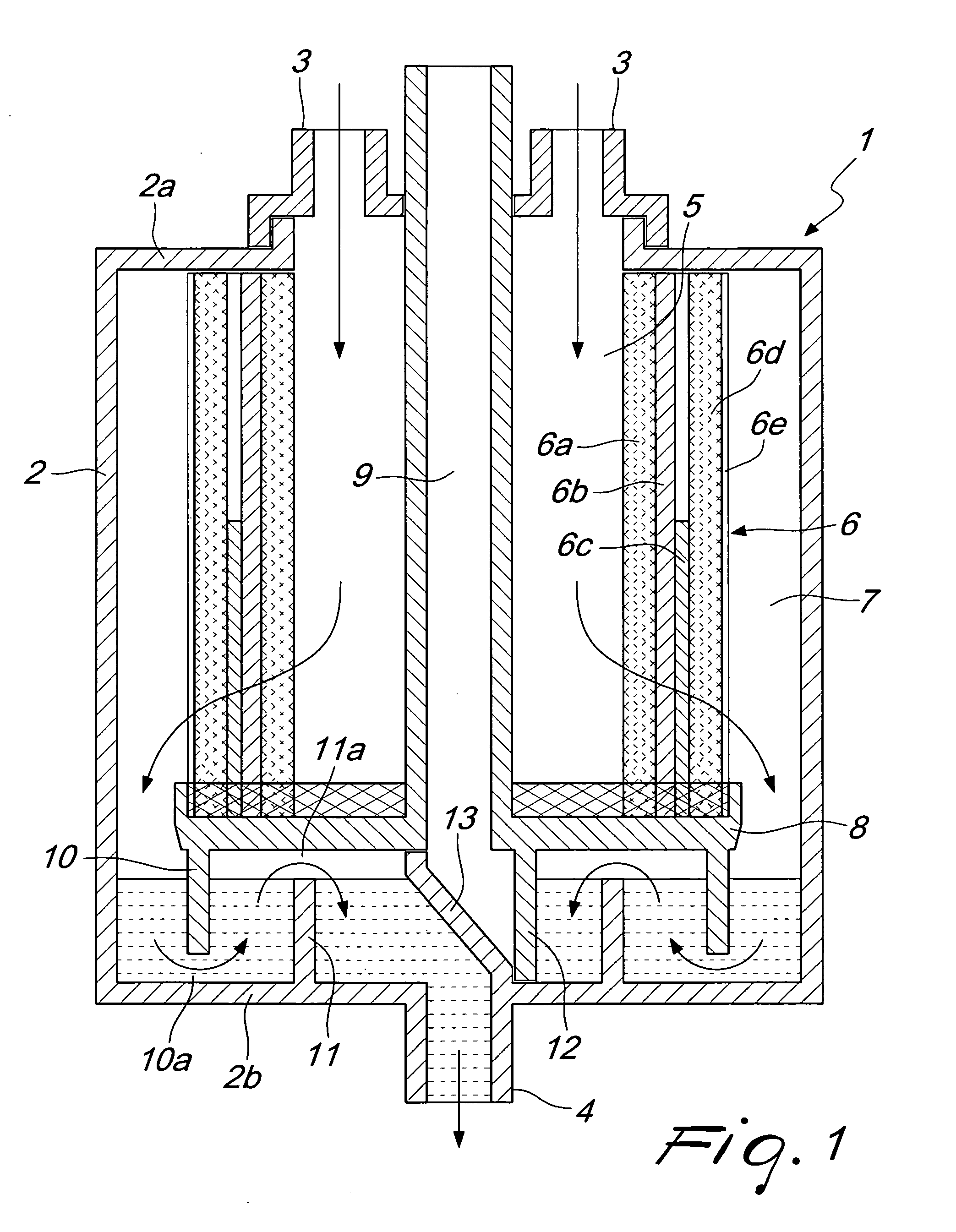 Cardiotomy reservoir with blood inflow and outflow connectors located for optimizing operation