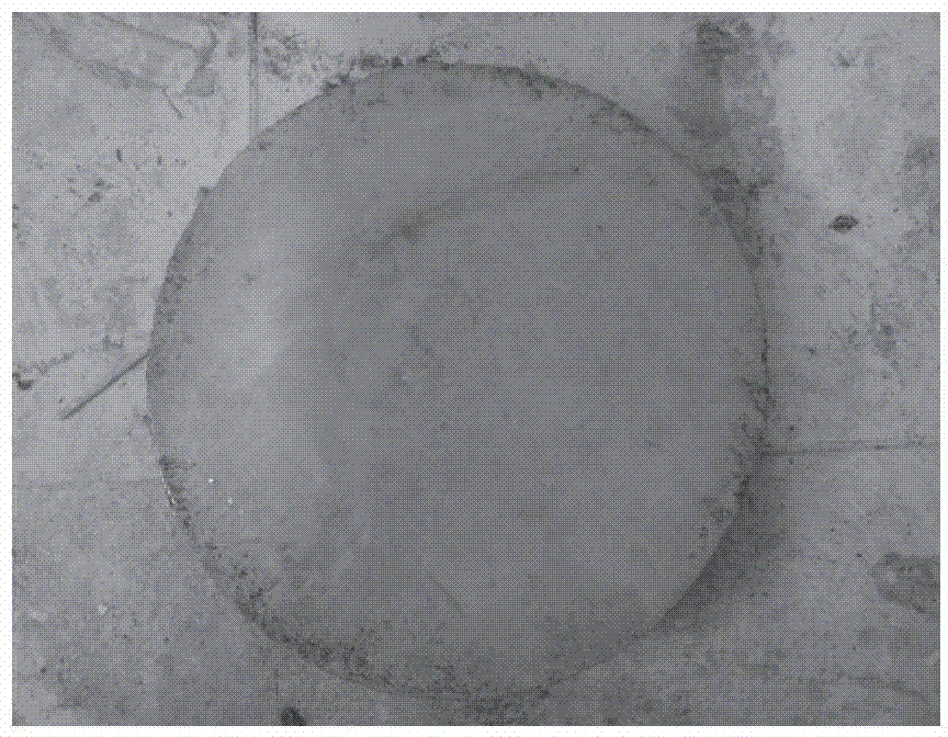 Dam concrete surface abrasion-resistant coating and coating method thereof