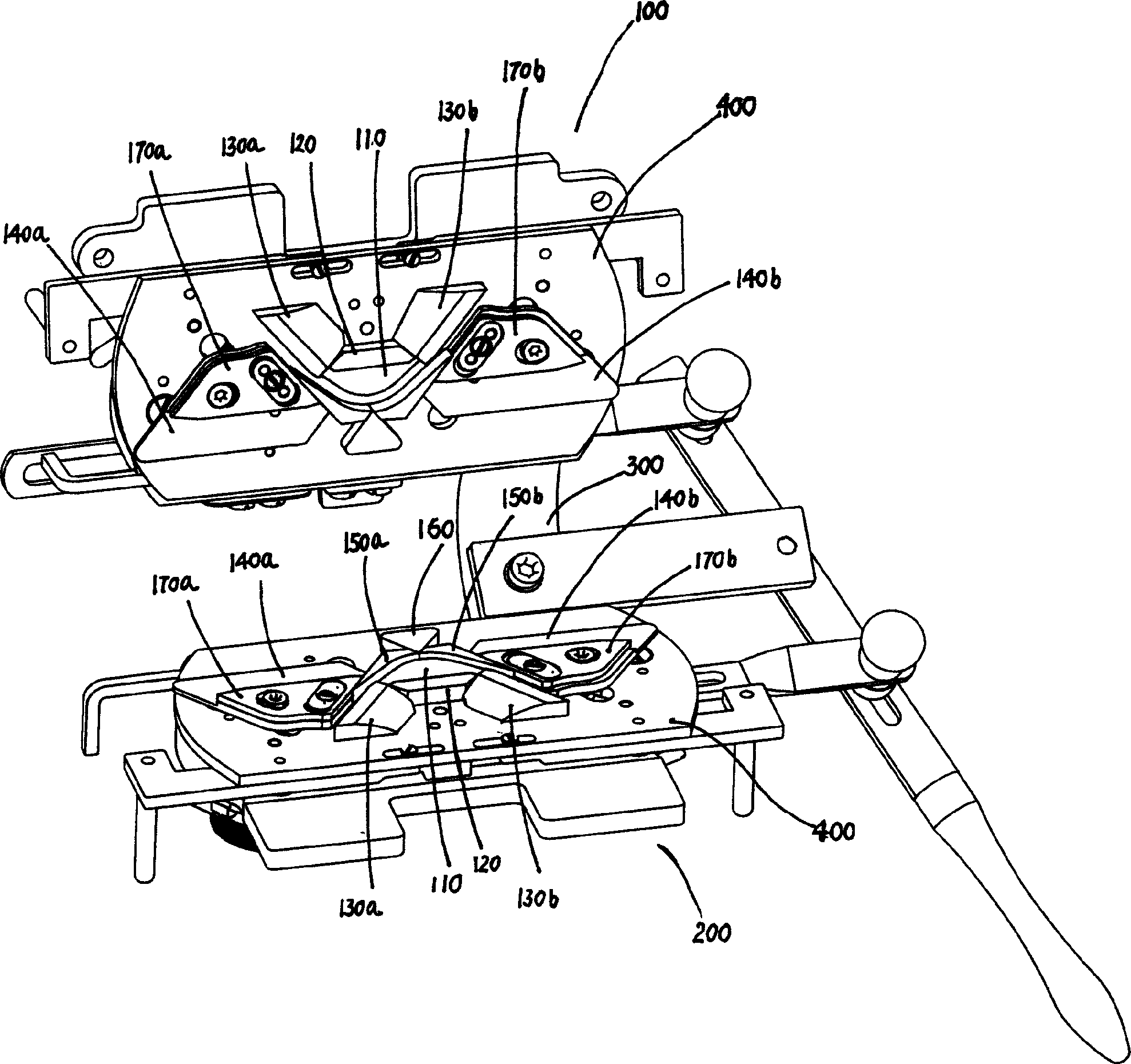 Machine head structure of knitting flat machine