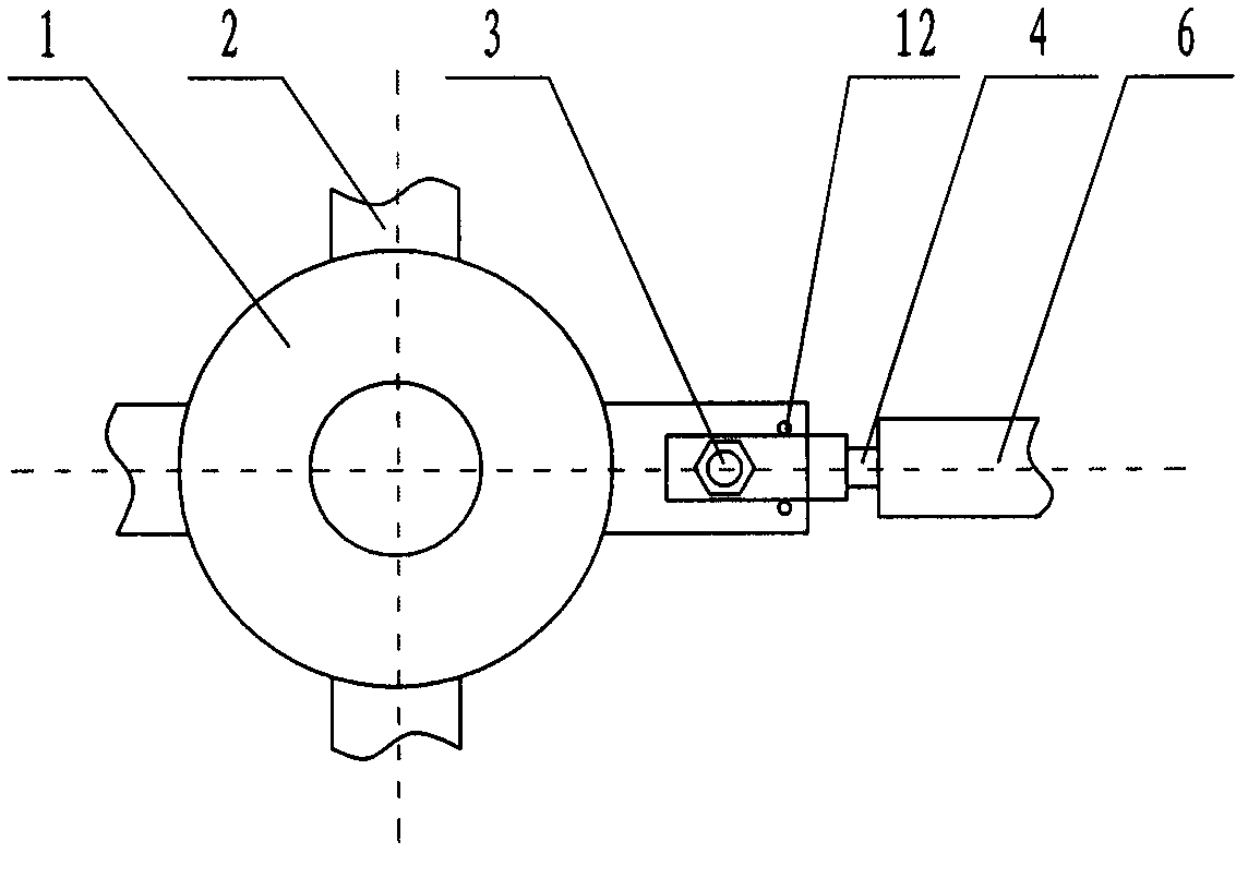 Axial flow impeller with composite hinged blade and hub
