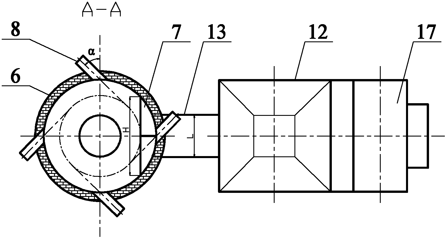 Liquid slag trapping biomass combustion device and method
