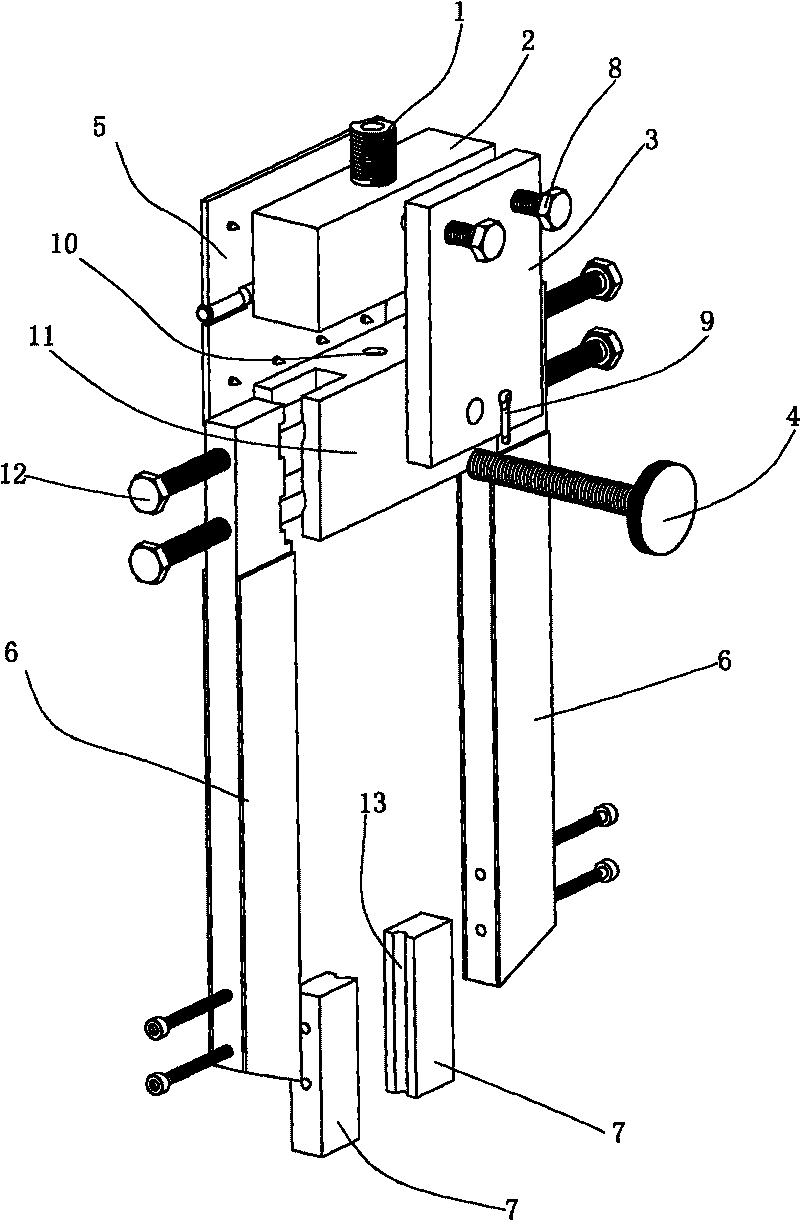 Conductive device used for narrow-clearance submerged arc welding