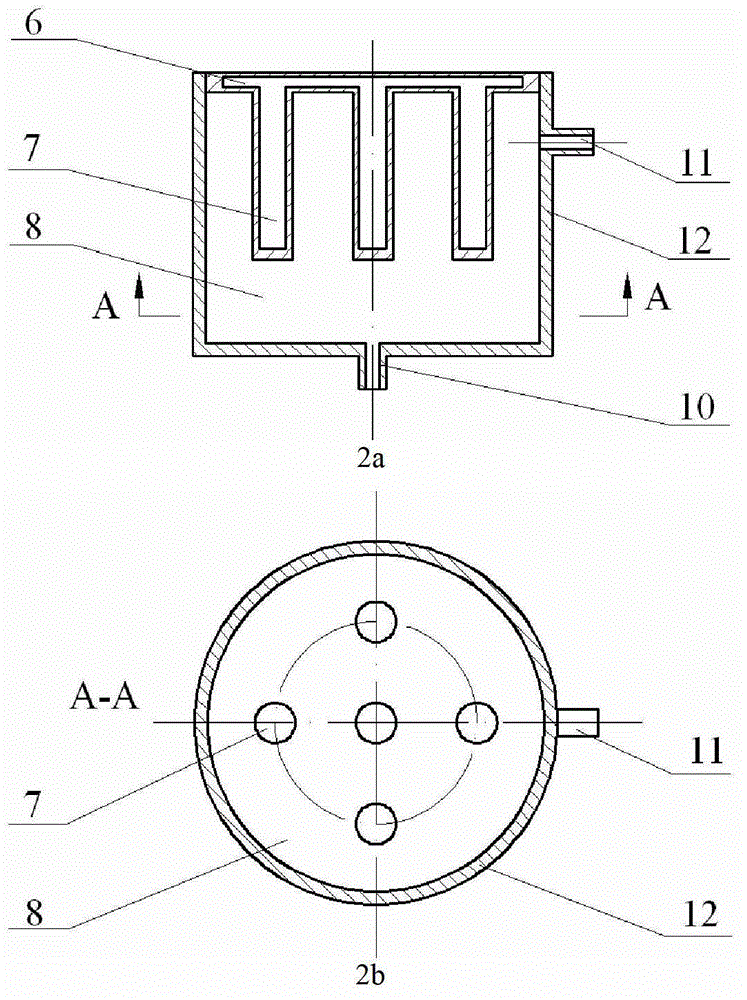 Solar high-temperature thermochemical coupling phase-change reactor