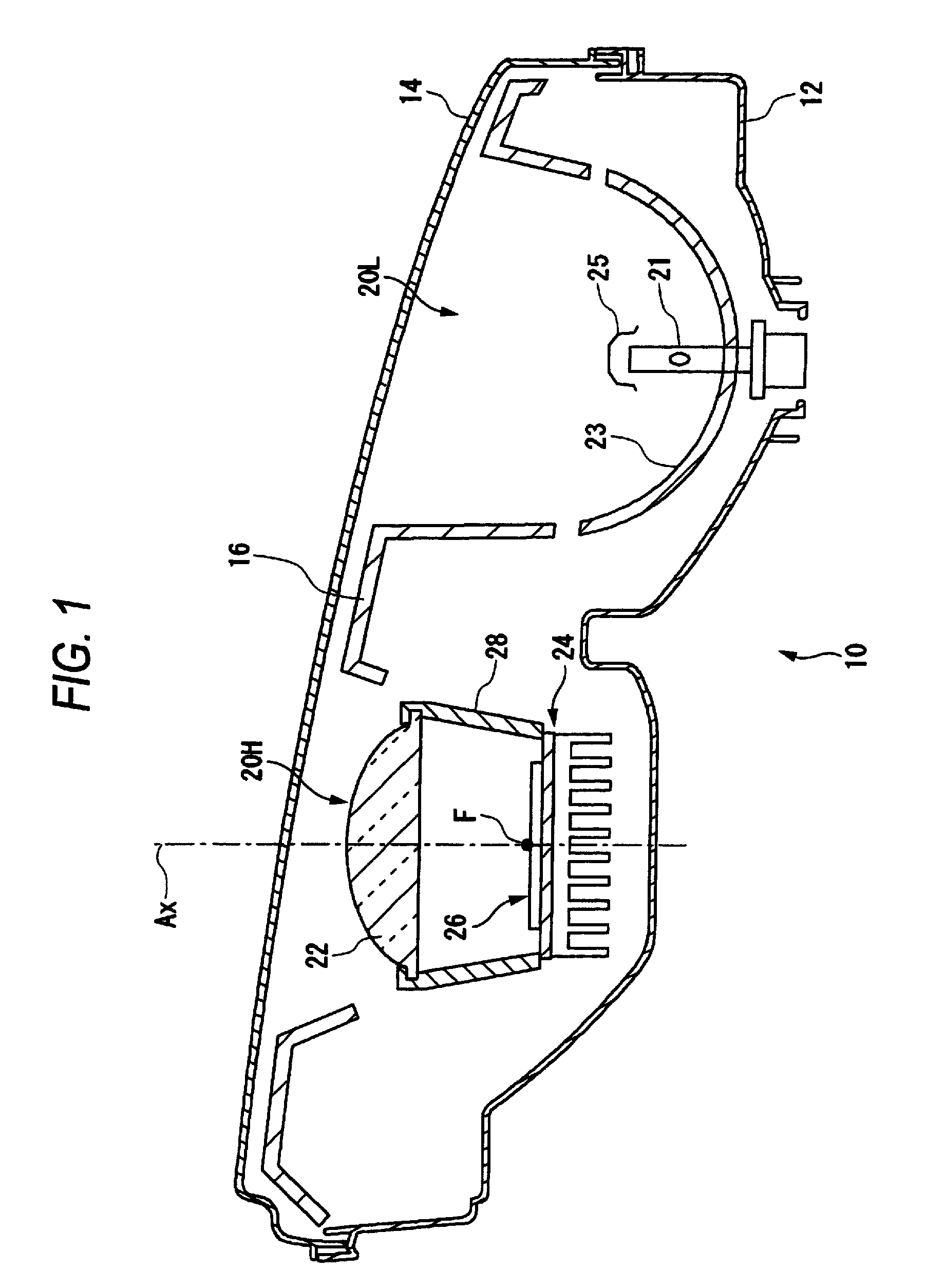 Vehicle headlamp including control to reduce illuminance of additional light distribution pattern and method of controlling the same