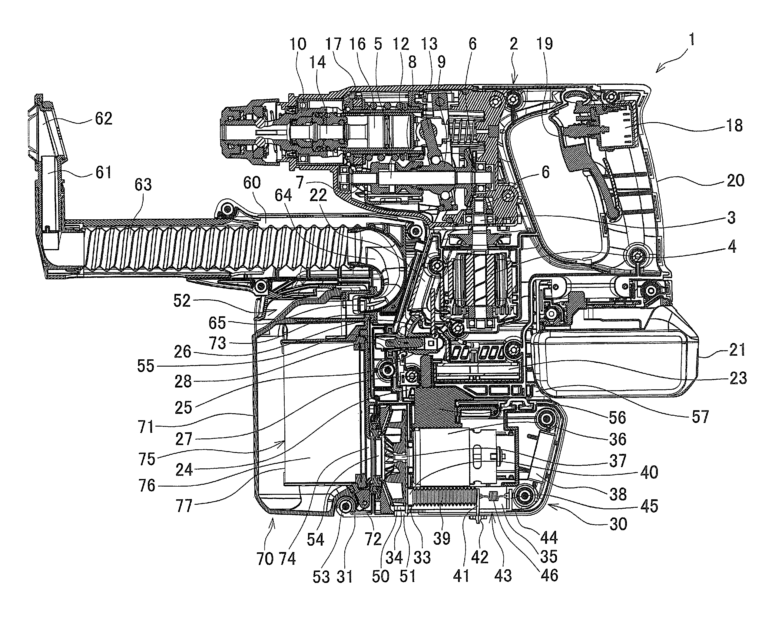 Power tool dust collecting device and power tool