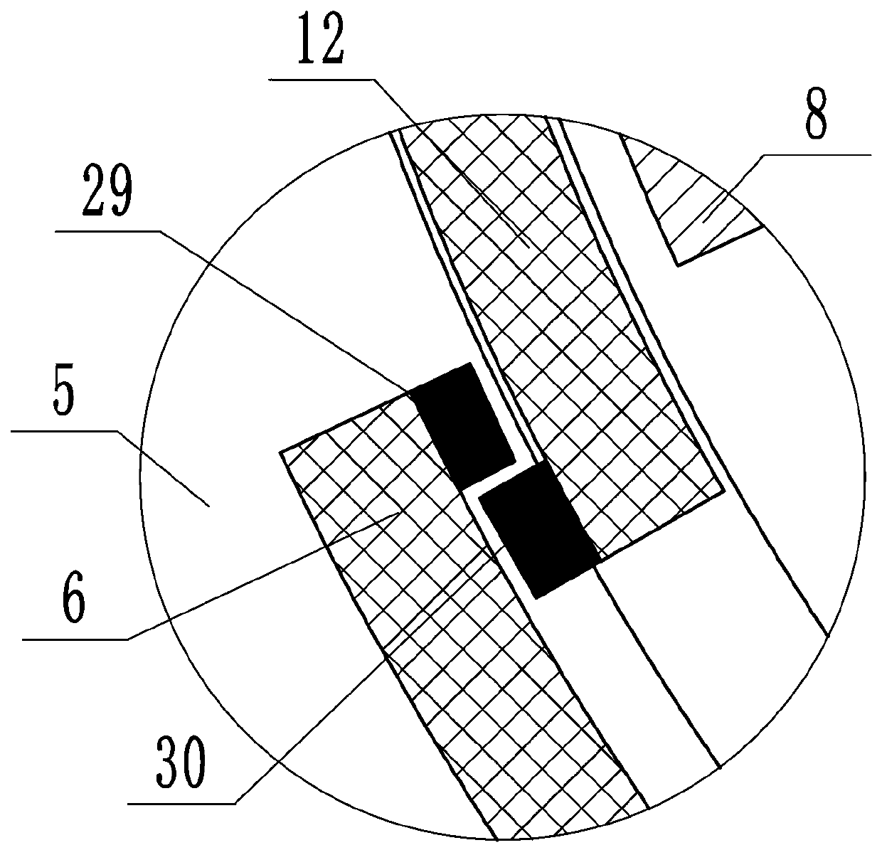 A kind of reverse blowing rubber high-efficiency crushing device