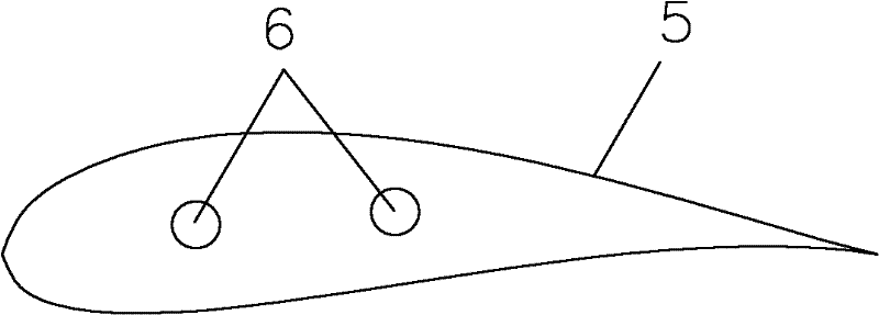 Blade stretching structure for wind driven generator