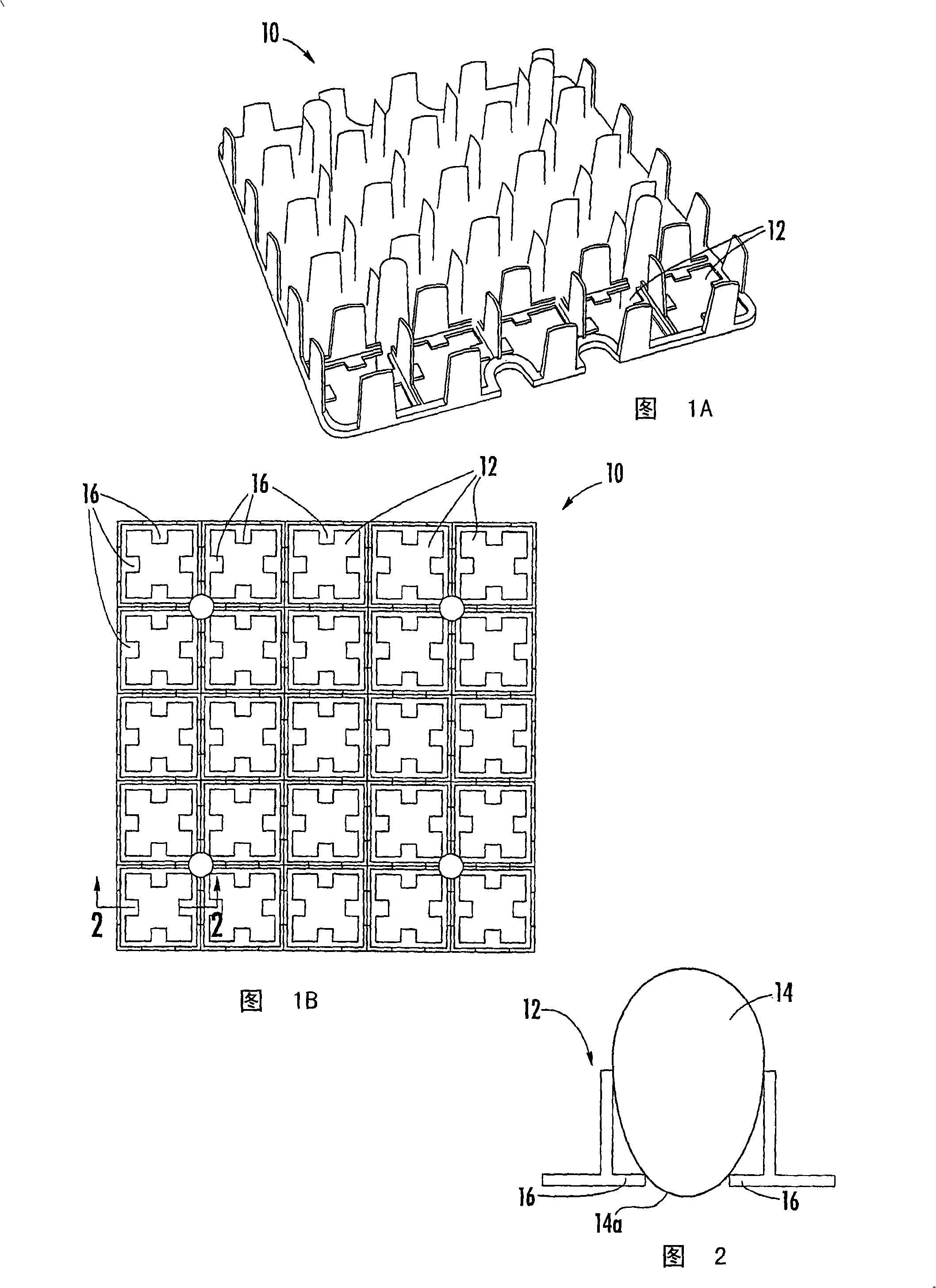 Methods and apparatus for detecting the presence of eggs in an egg flat