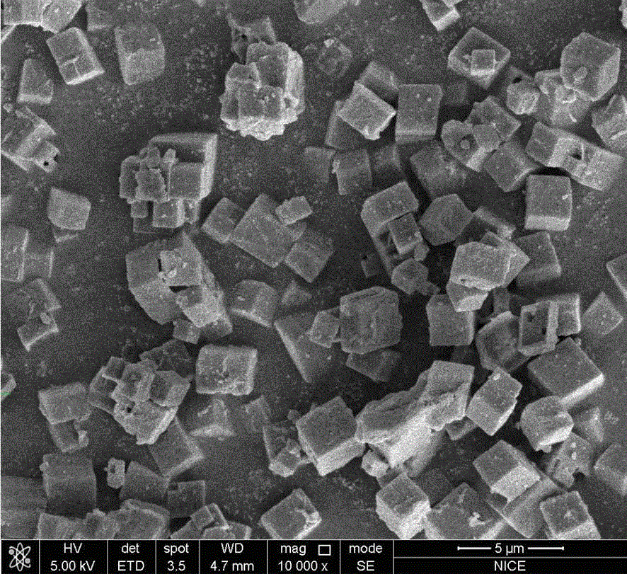 Nanoscale sheet-SAPO-34 molecular sieve and synthetizing method thereof
