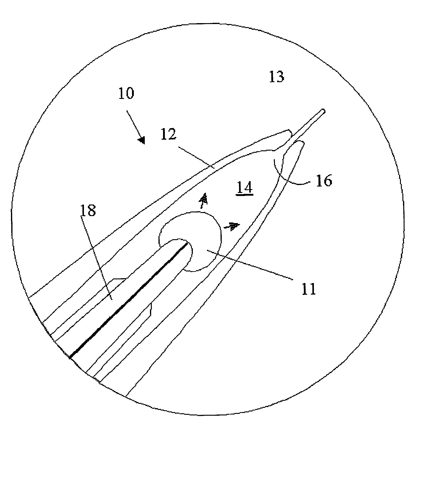 Microfluidic devices and methods for producing pulsed microfluidic jets in a liquid environment