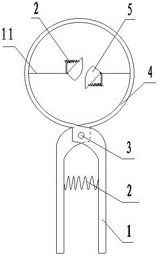 Human-assisted handheld type electric longan girdling device using triangular blocks to clamp branches in variable-diameter manner
