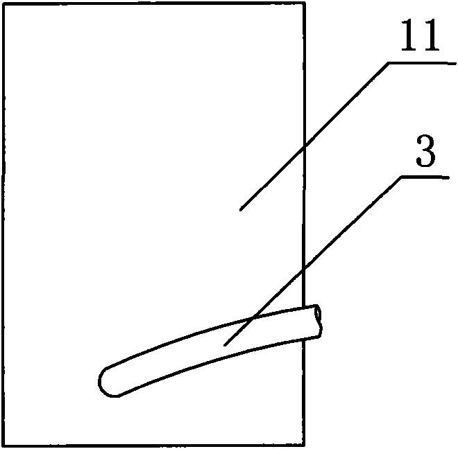 Automatic hemming device of sewing machine