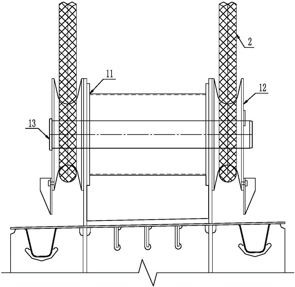 Hanger used for hoisting large-section steel truss girders and hoisting method