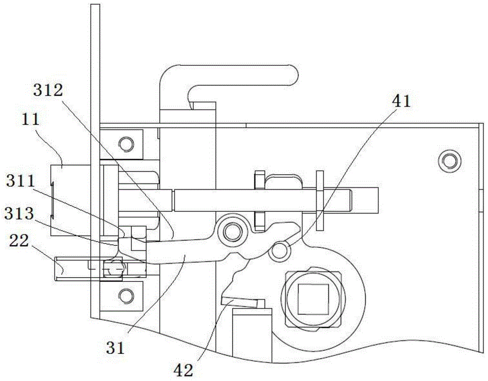 A door lock anti-insertion structure