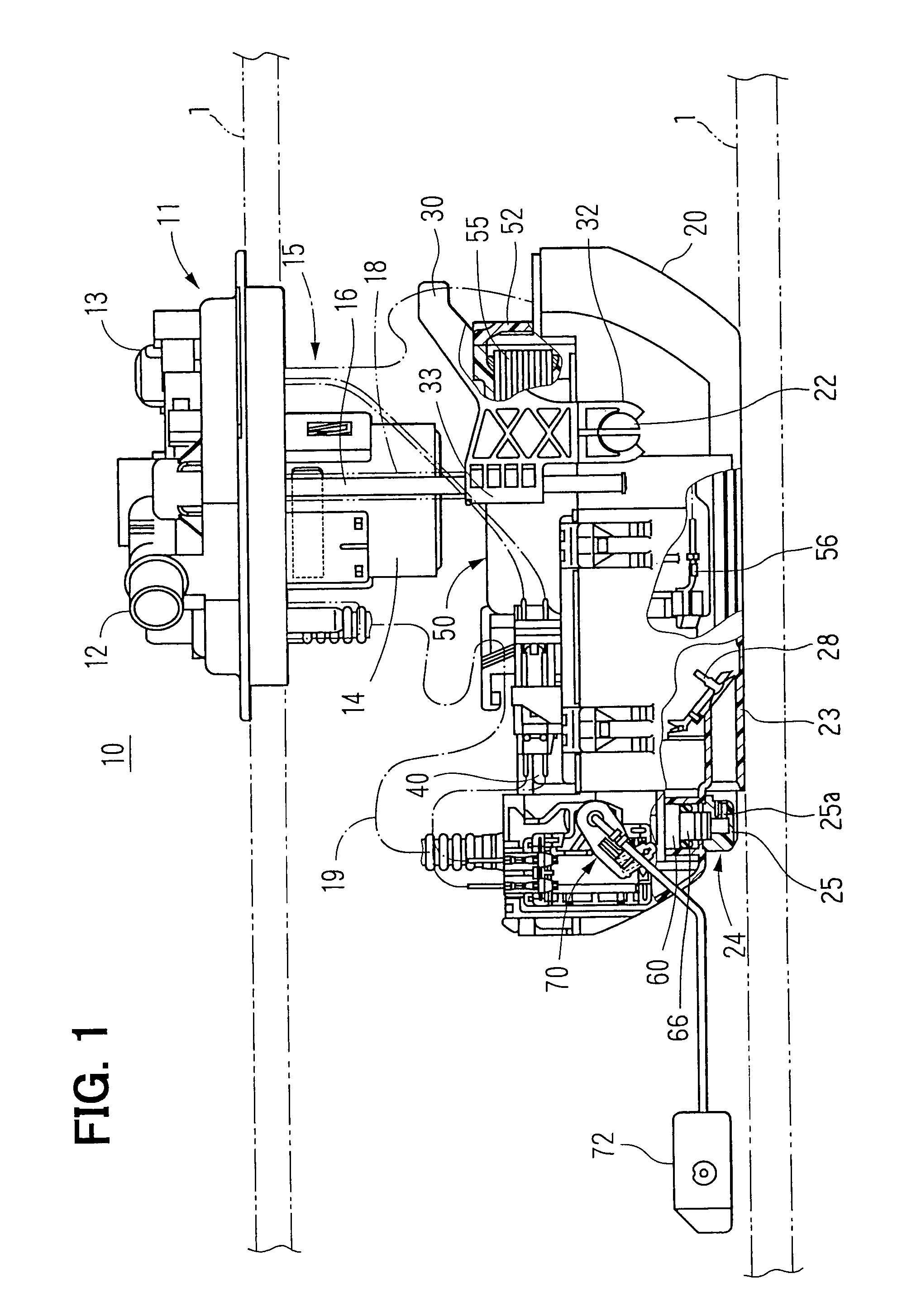 Fuel feed apparatus having conductive members grounded each other
