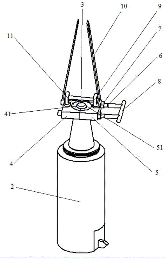 Clamping method and device for hoisting heavy cutter outside machining center magazine
