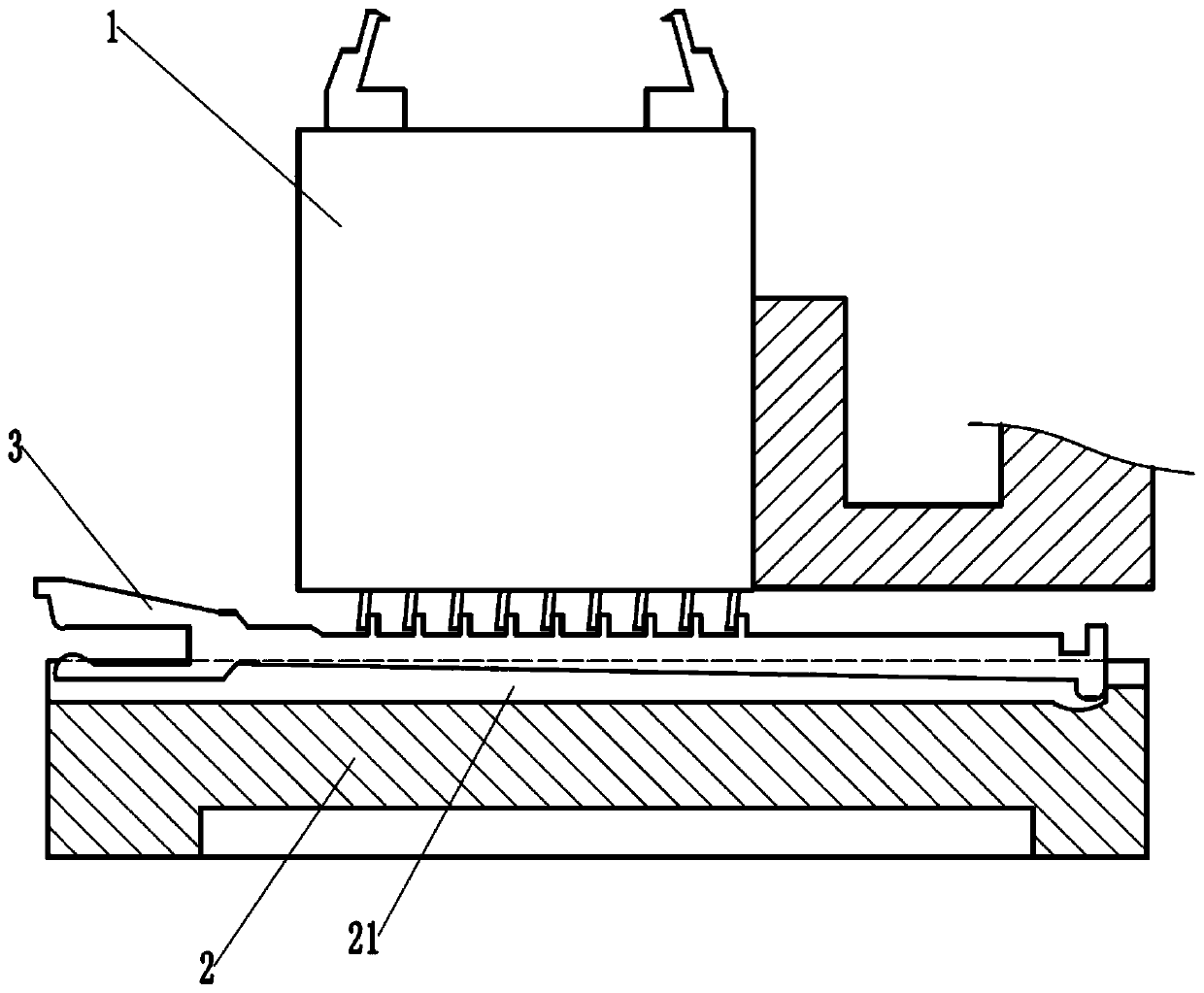 Anti-disorder needle withdrawing device of double-sided jacquard machine