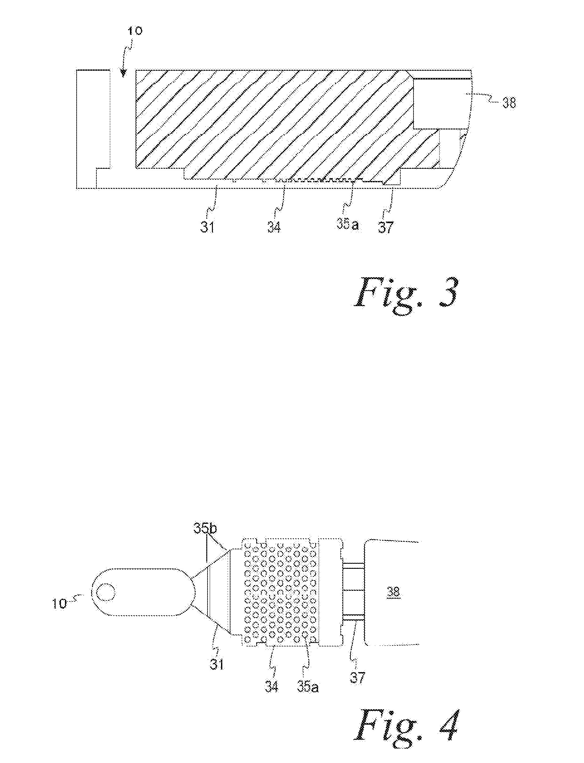 Method for uniform application of fluid into a reactive reagent area